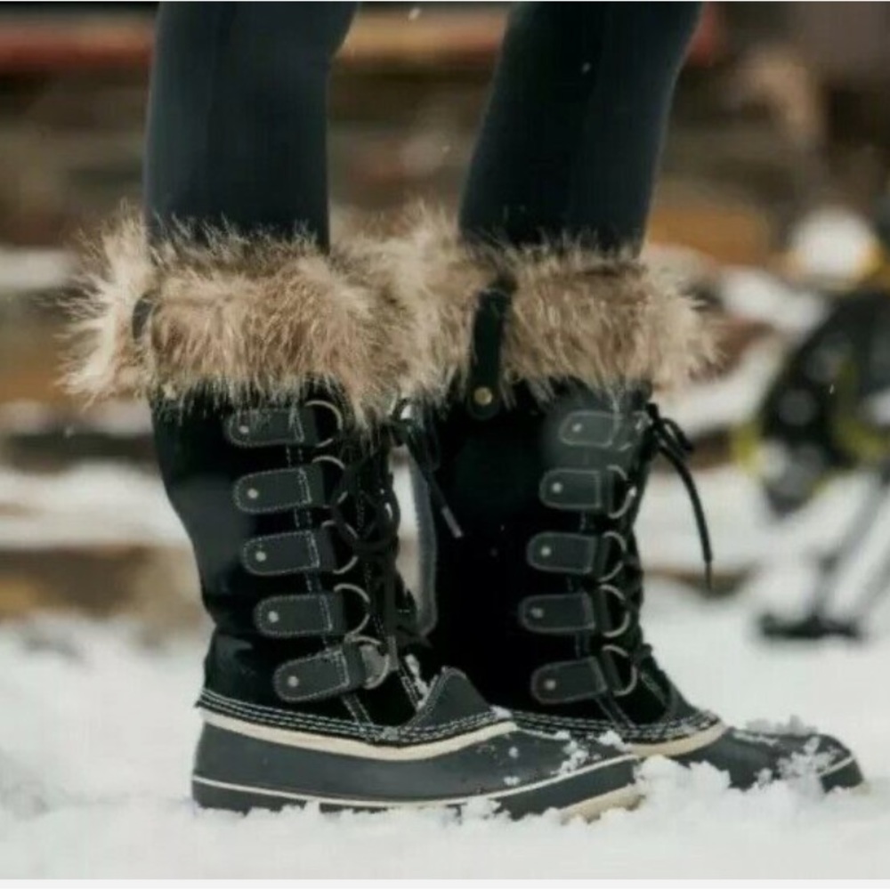 Sorel JOAN OF ARCTIC BOOTS Snow Boot Black Waterproof Lace up Fur Trim size 7
